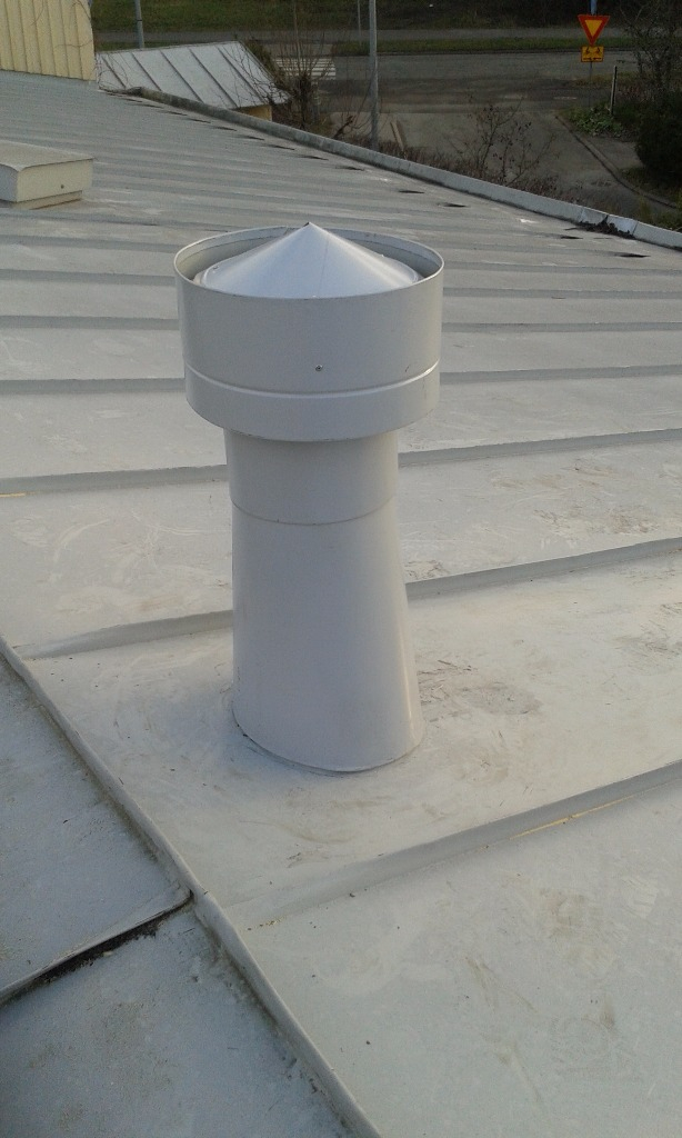 Piippu katossa - JAM Pelti Oy, Vaaralankulma Piippu katossa - JAM Pelti Oy, Vaaralankulma